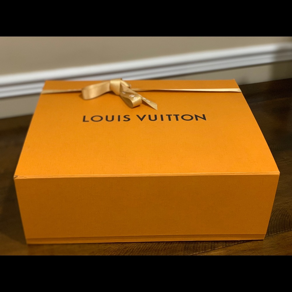 Men's - Louis Vuitton FASTLANE mid top sneakers